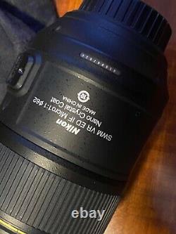 Nikon AF-S VR Micro-Nikkor 105mm f / 2.8G IF-ED