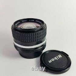 Nikon Nikkor 28mm f/2.8 AIS manual focus Lens in excellent condition