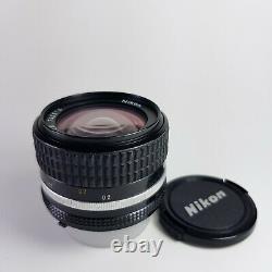Nikon Nikkor 28mm f/2.8 AIS manual focus Lens in good condition