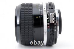 Superb Nikon Nikkor 85Mm F2 Ai Single Focus Lens With Hood 961078