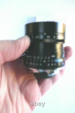 VoightLander Single Focus Lens ULTRON 28mm F2.0 VM (for Leica M mount)