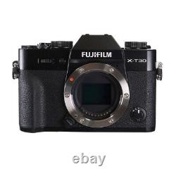 Appareil photo sans miroir FUJIFILM X-T30 II avec objectif XC 15-45mm f/3.5-5.6 OIS PZ noir