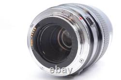 Objectif à focale fixe Canon EF 100mm f/2.8 avec bouchons avant et arrière pour appareil photo reflex numérique