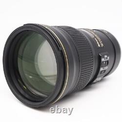 Objectif à focale fixe Nikon AF-S NIKKOR 300mm f/4E PF ED VR de qualité supérieure en parfait état